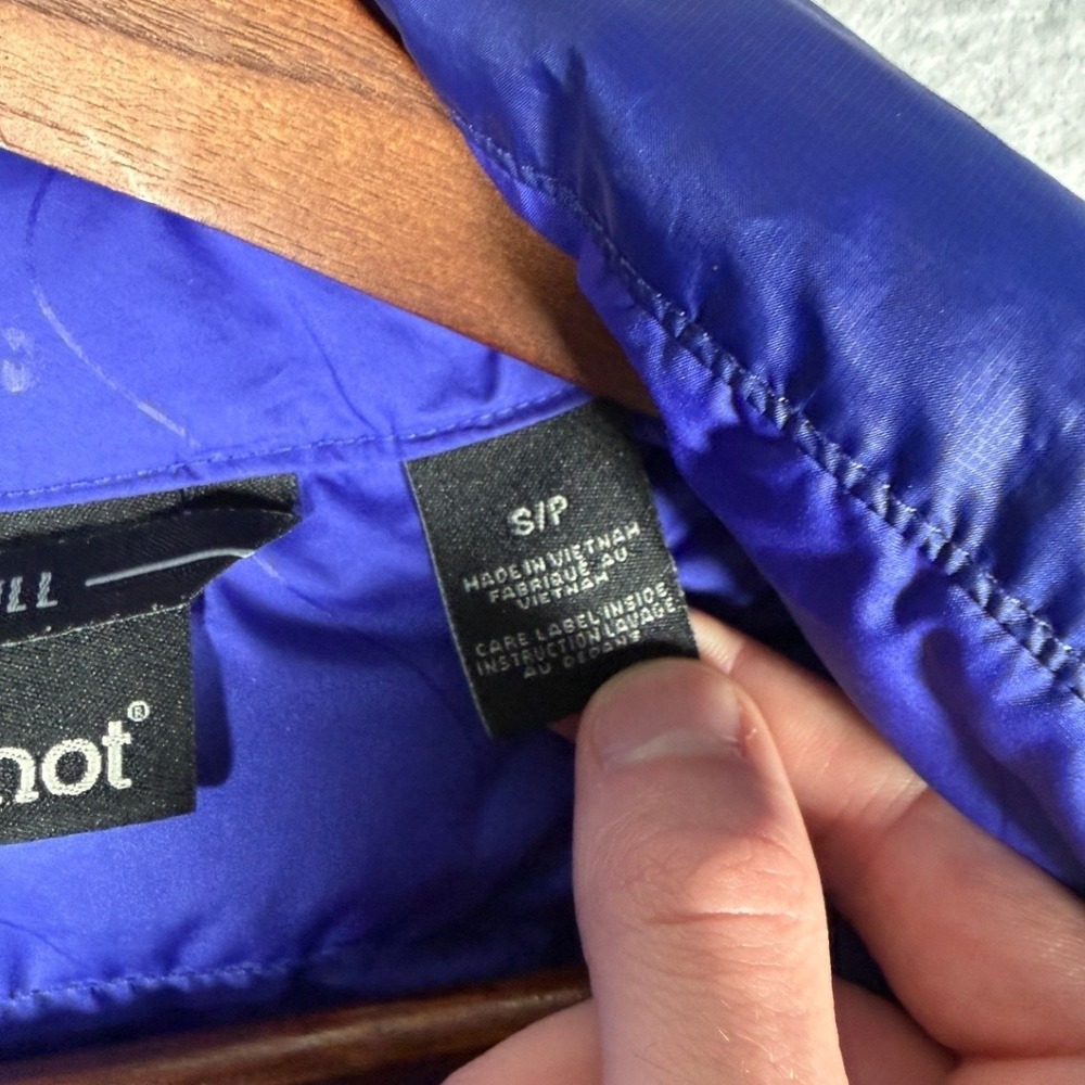Marmot Vest Women Small Puffer 700 Fill Blue Down Quilted Embroidered Logo - Picture 4 of 12